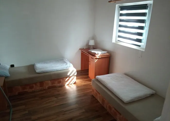 度假居 Na Cervene Louce 3- Economy Class 海布